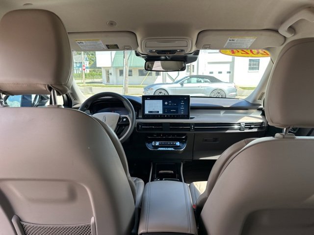 Used 2024 Lincoln Corsair FWD image 38
