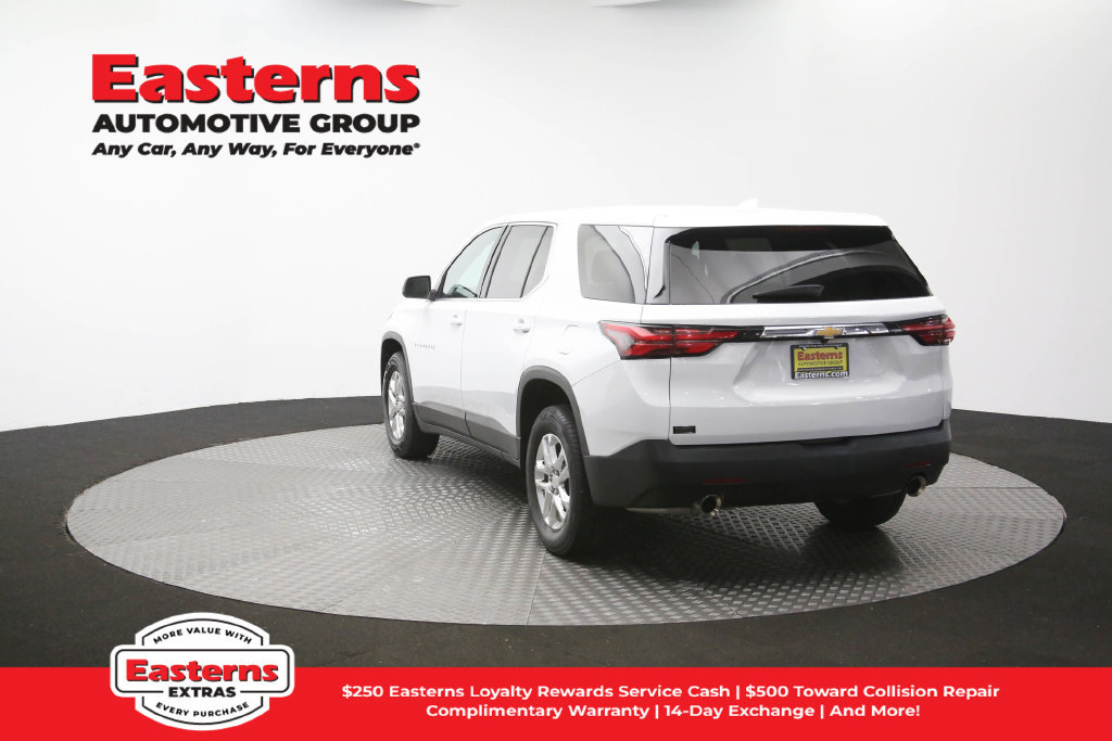 Used 2023 Chevrolet Traverse LS FWD image 64