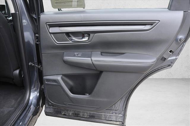 Used 2025 Honda CR-V LX image 26