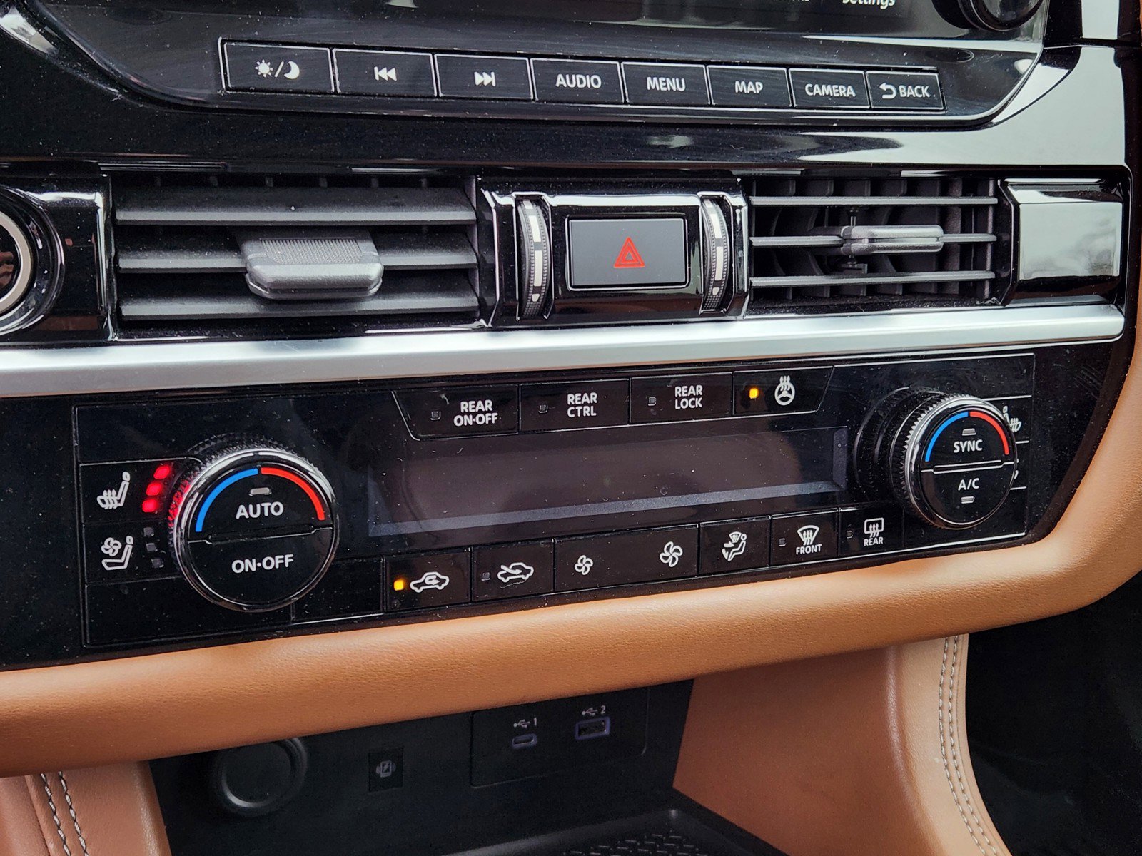 Used 2022 Nissan Pathfinder Platinum w/ Cargo Package image 20