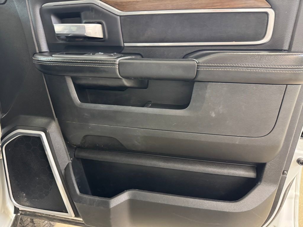 Used 2024 RAM 2500 Laramie image 27