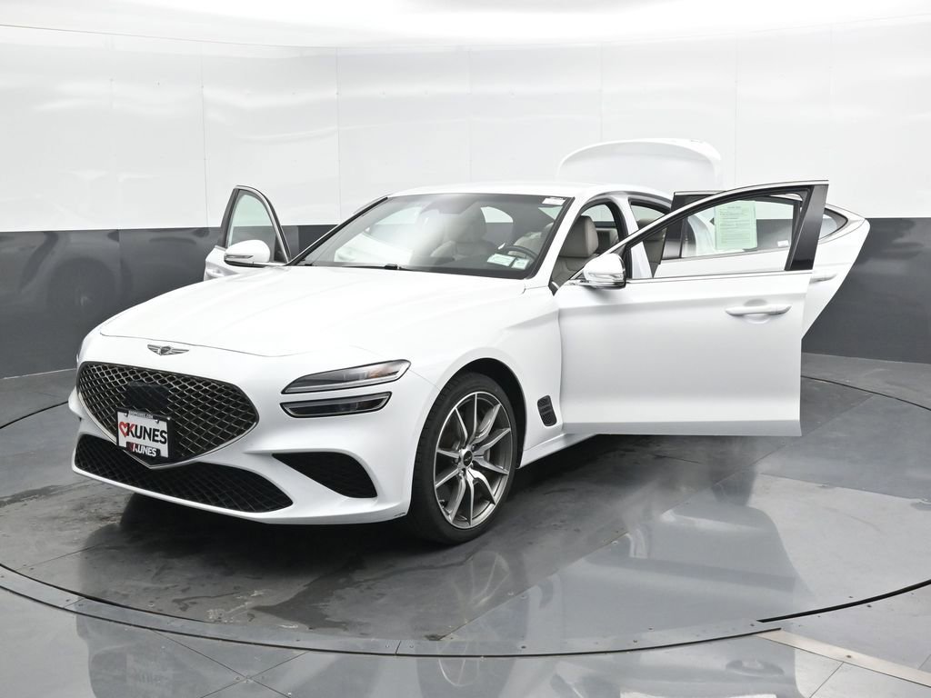Used 2024 Genesis G70 2.5T image 53