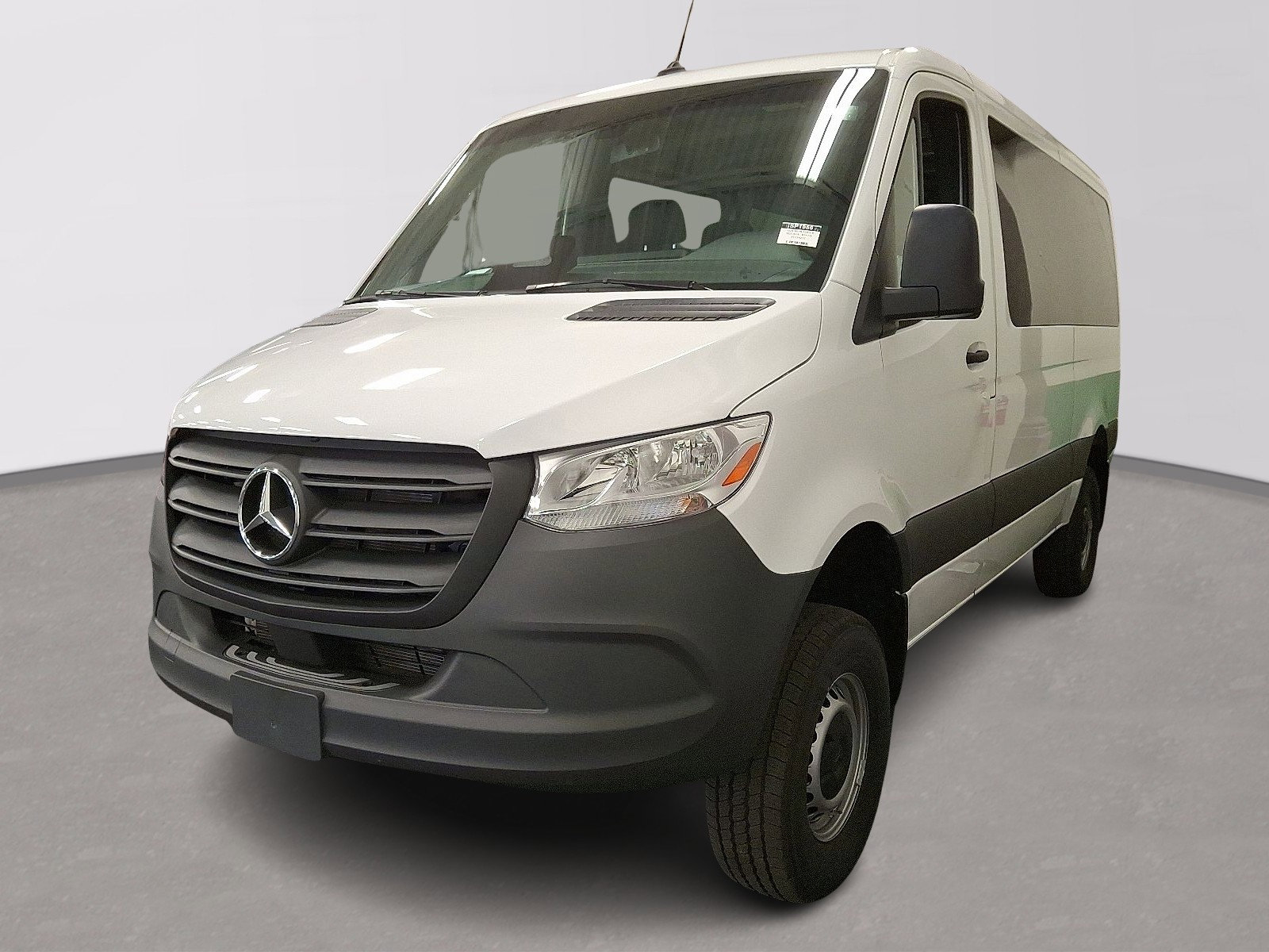 New 2025 Mercedes-Benz Sprinter 2500 image 1
