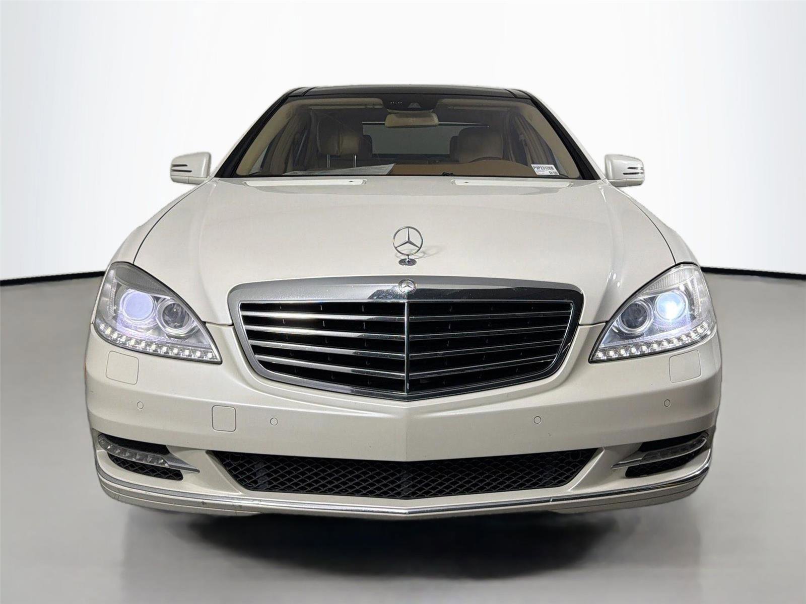 Used 2012 Mercedes-Benz S 550 4MATIC image 3