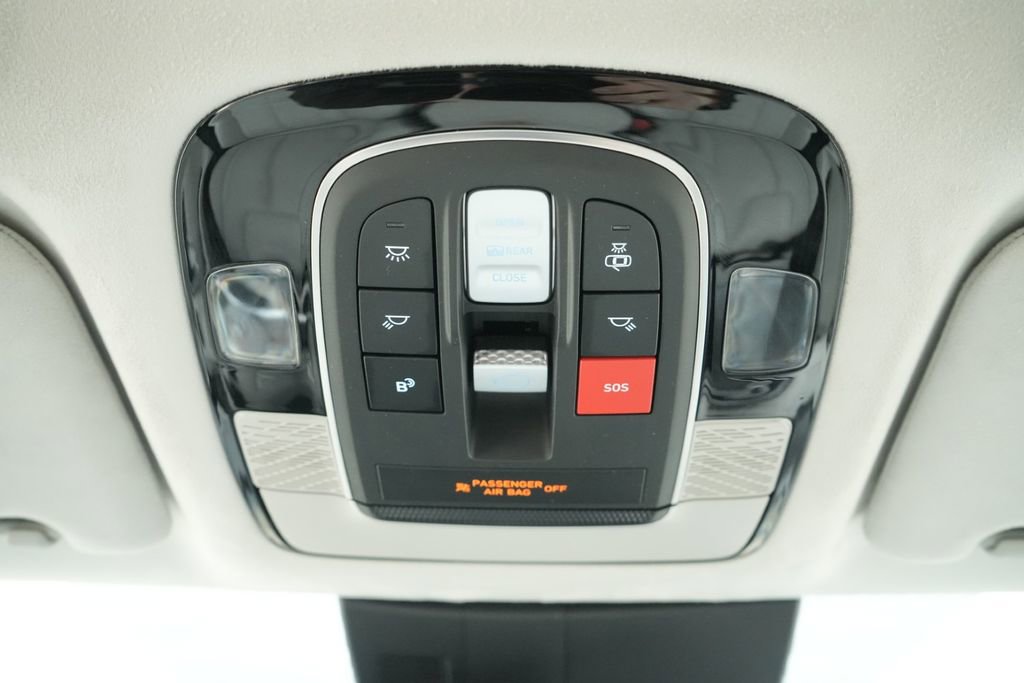 Used 2025 Hyundai Palisade Calligraphy image 26