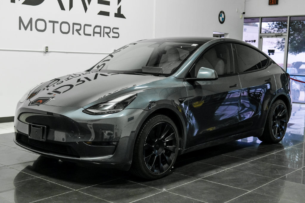 Used 2023 Tesla Model Y Long Range AWD/4WD image 7