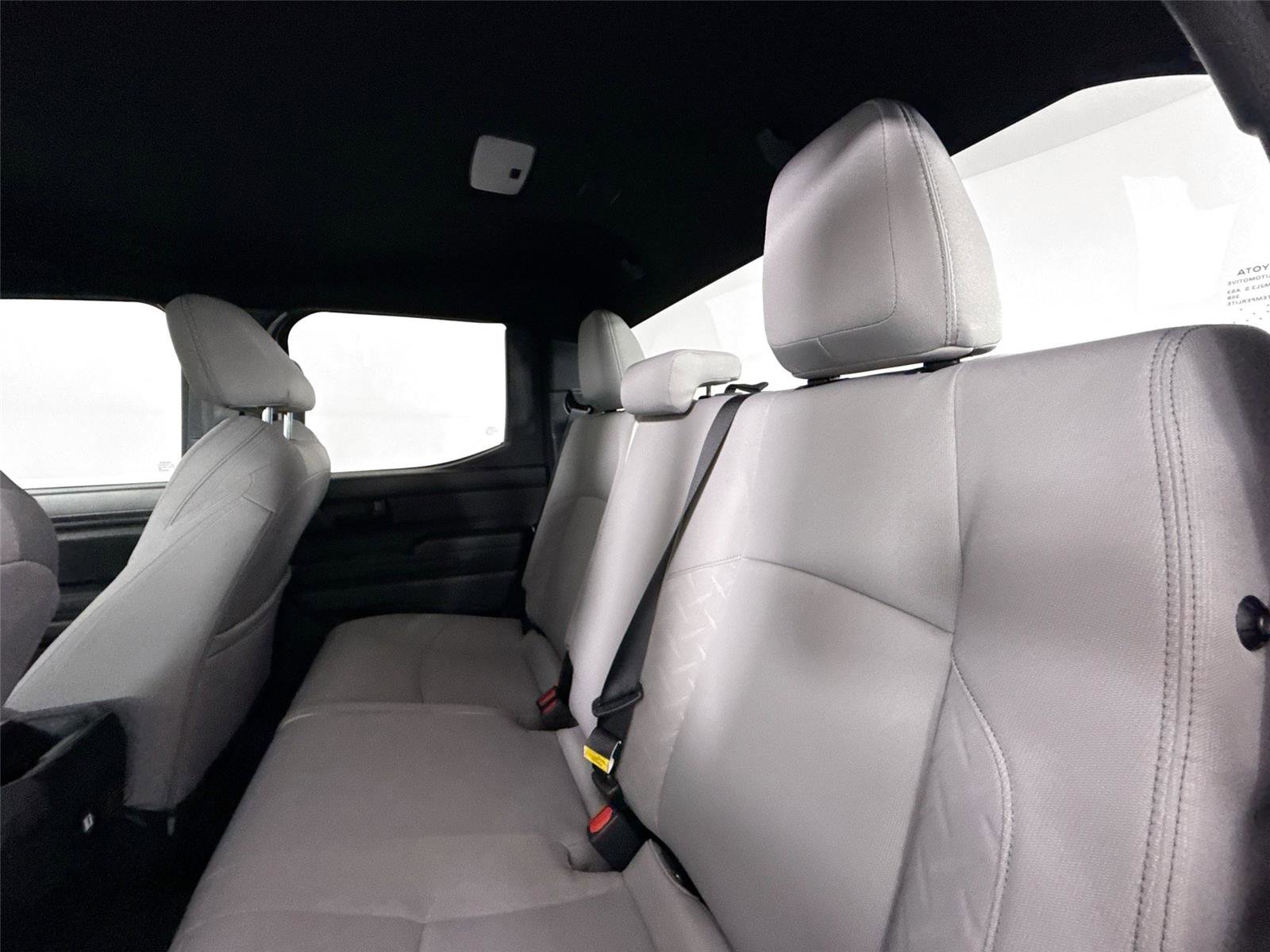 Certified 2025 Toyota Tacoma SR5 AWD/4WD image 27