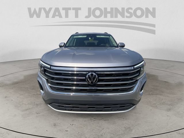 Used 2025 Volkswagen Atlas SE FWD image 14