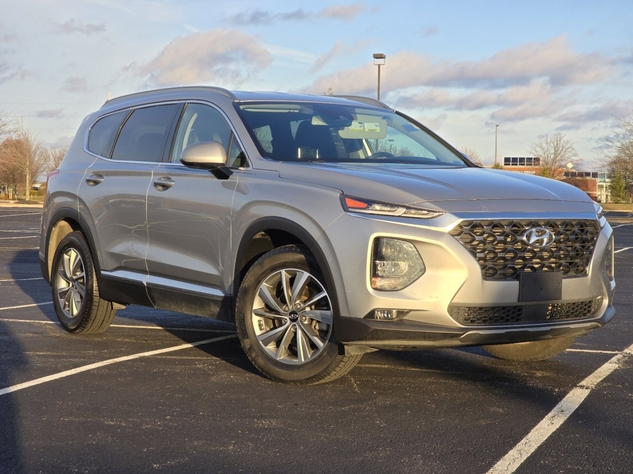 Used 2020 Hyundai Santa Fe SEL w/ Convenience Package image 2