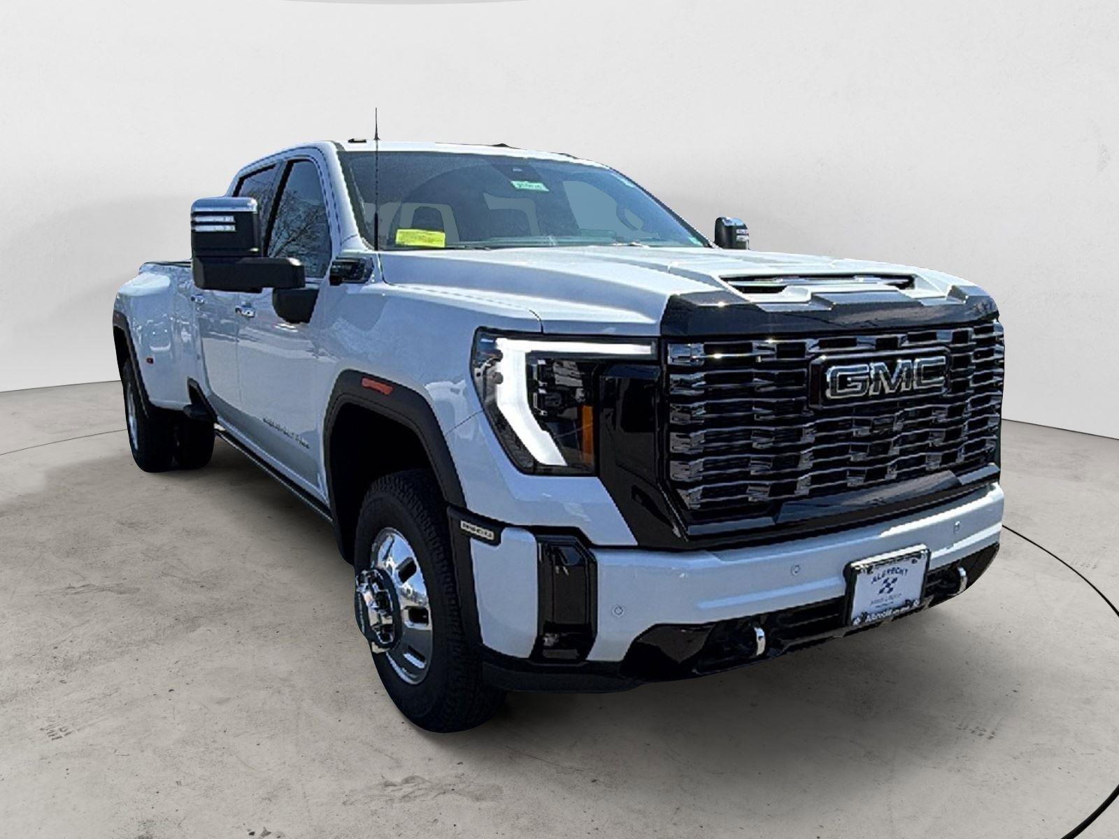 New 2026 GMC Sierra 3500 Denali Ultimate AWD/4WD image 1
