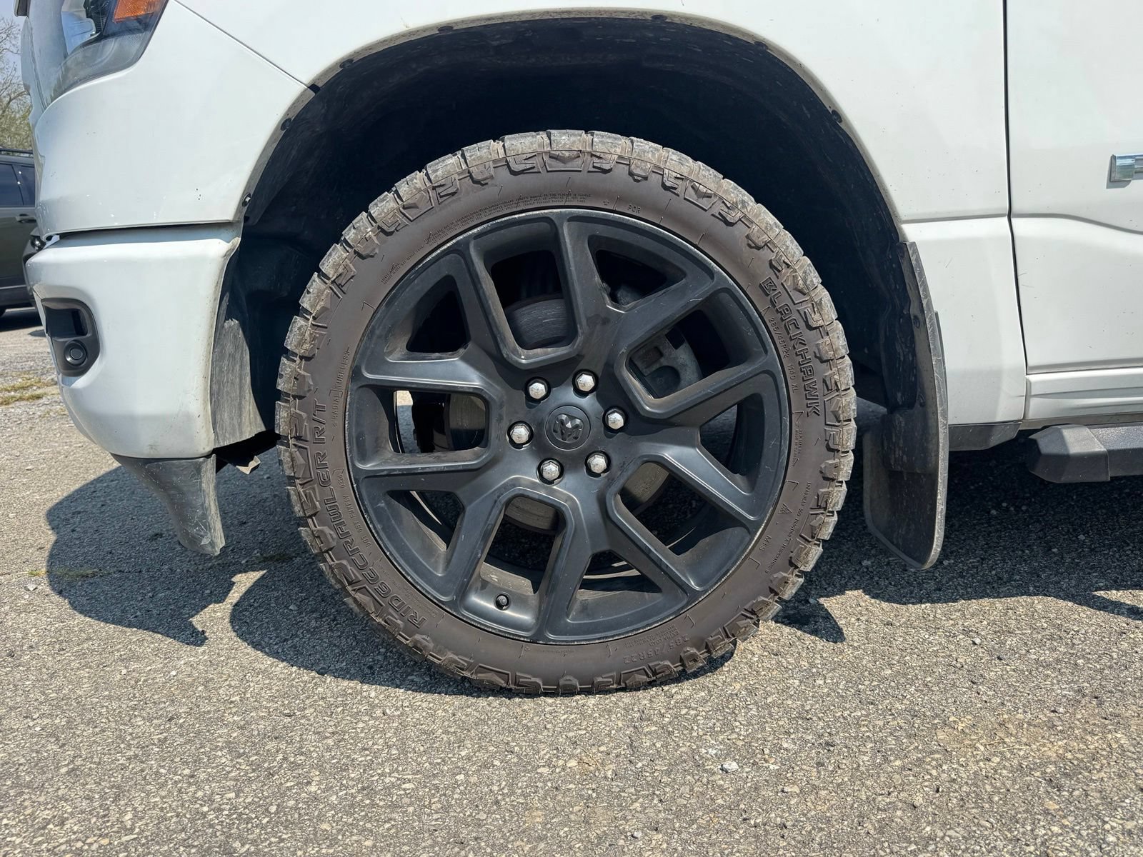 Used 2023 RAM 1500 Laramie AWD/4WD image 10