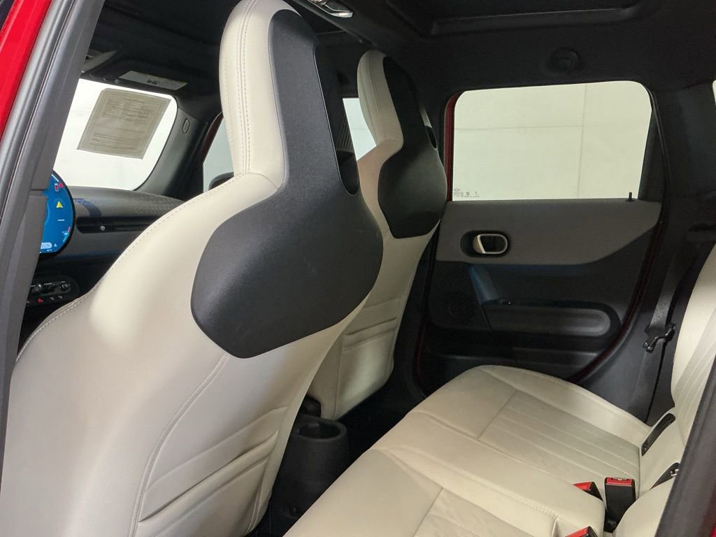 Certified 2025 MINI Cooper S image 24