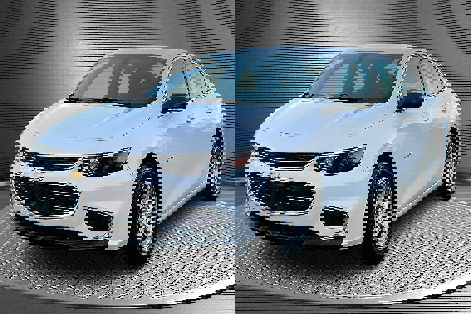 Used 2018 Chevrolet Malibu LS image 3