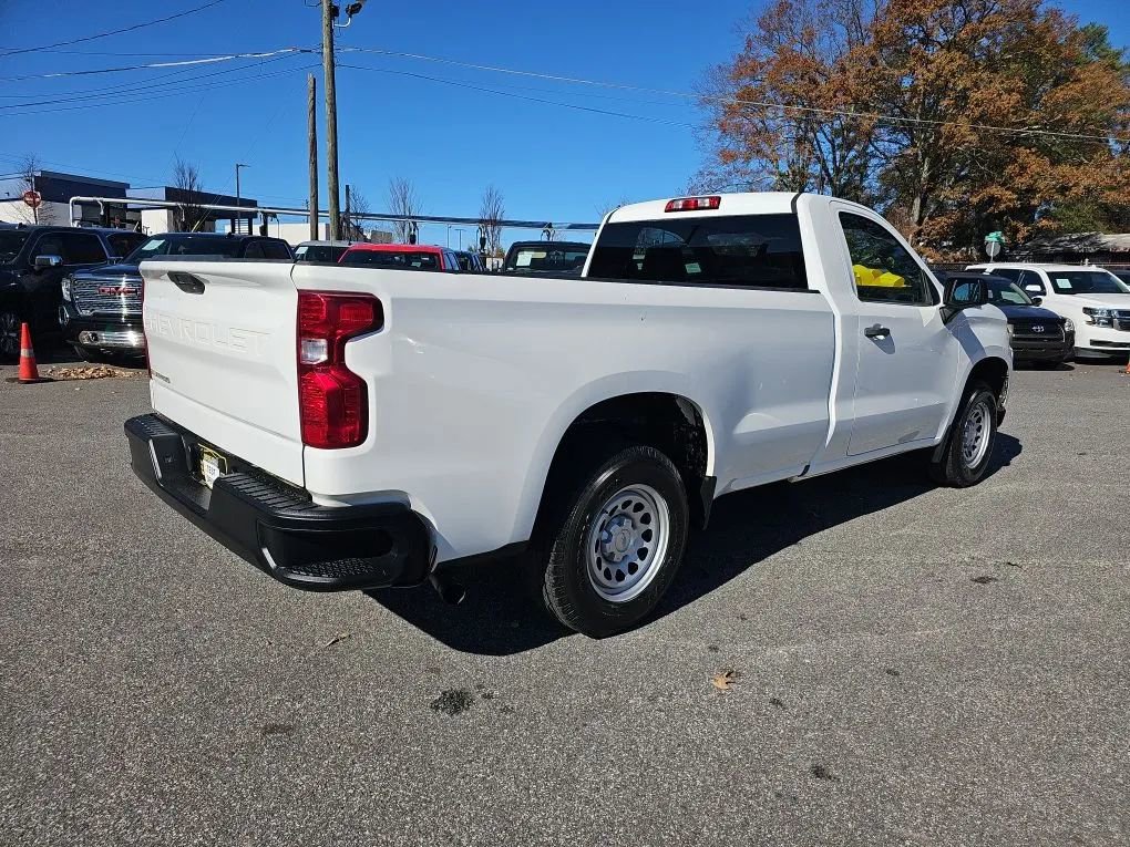 Used 2021 Chevrolet Silverado 1500 W/T w/ WT Convenience Package image 3