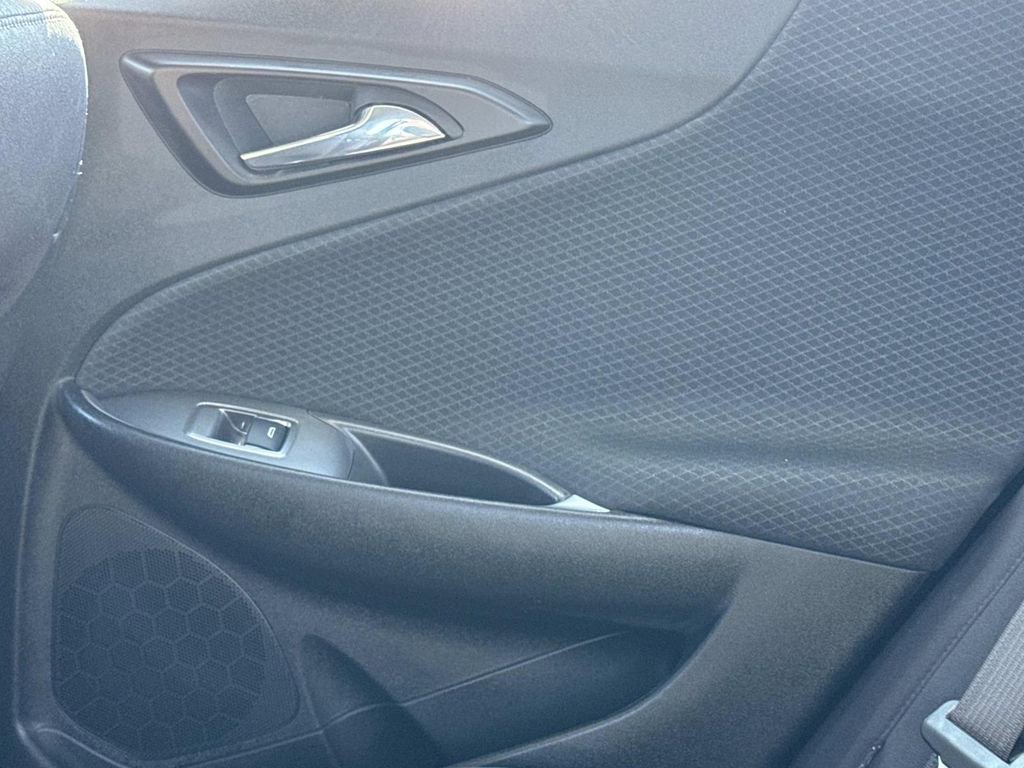 Used 2023 Chevrolet Malibu LT image 15