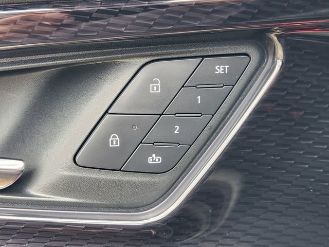 Used 2024 Chevrolet Blazer EV RS AWD/4WD image 21