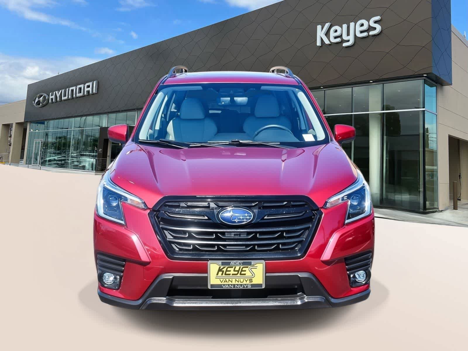 Used 2024 Subaru Forester Premium w/ POP Package 1 AWD/4WD image 2