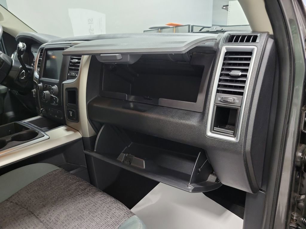 Used 2015 RAM 2500 Big Horn image 21