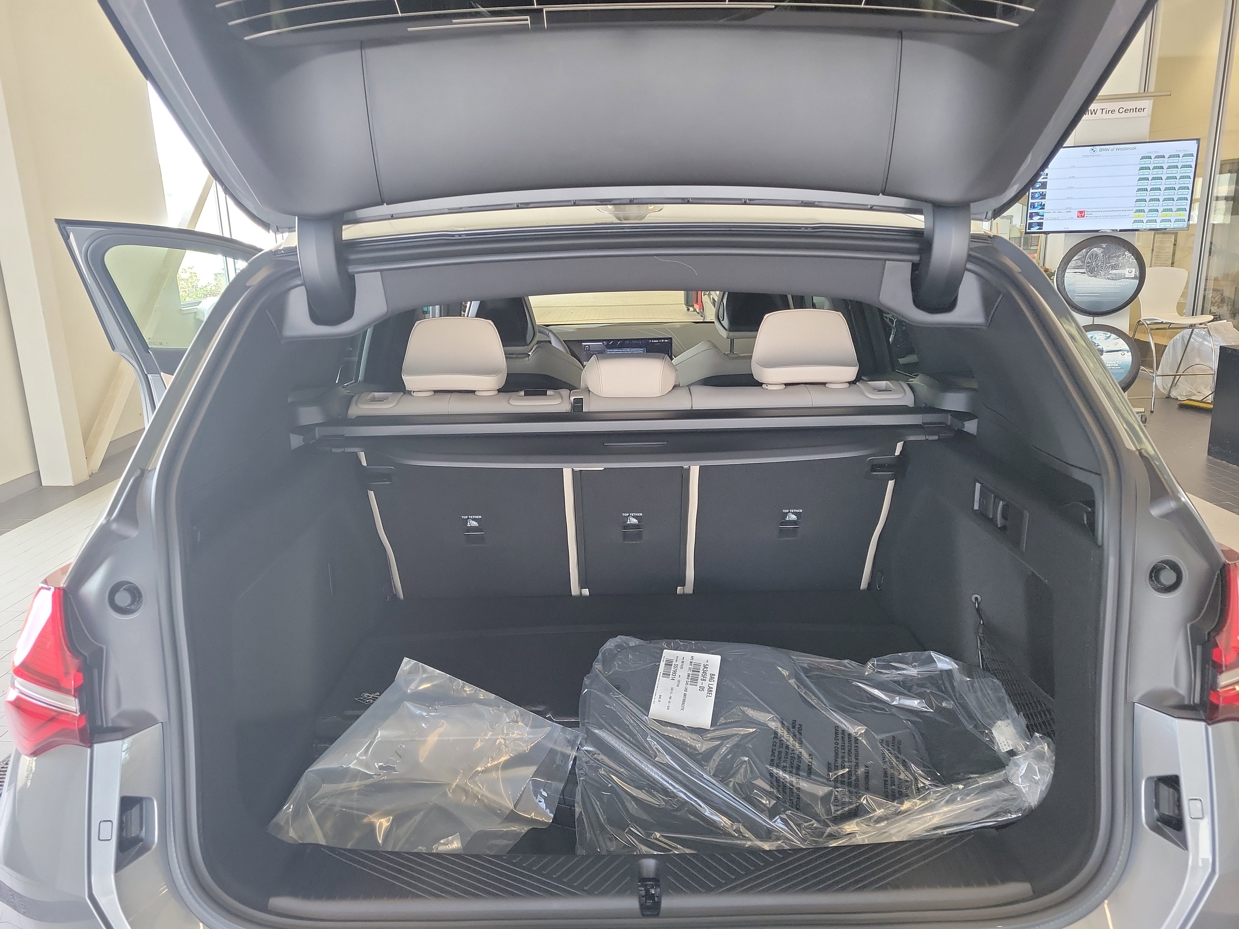 Used 2026 BMW X3 xDrive30 w/ Convenience Package image 17