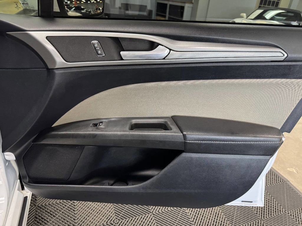 Used 2019 Ford Fusion S image 56