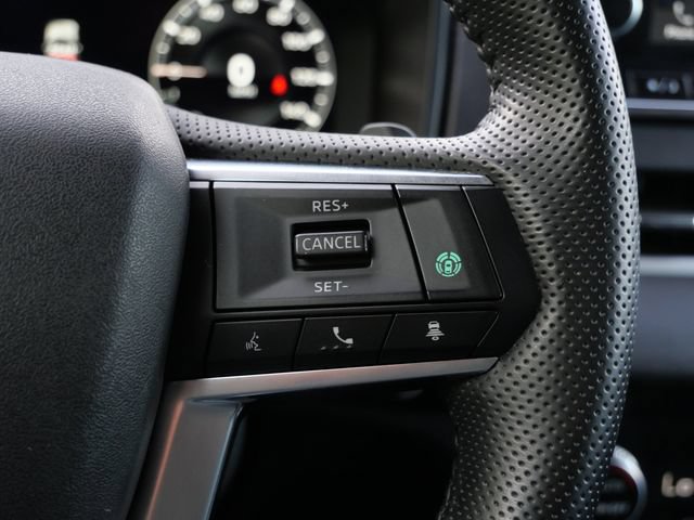 Used 2024 Mitsubishi Outlander SE AWD/4WD image 18