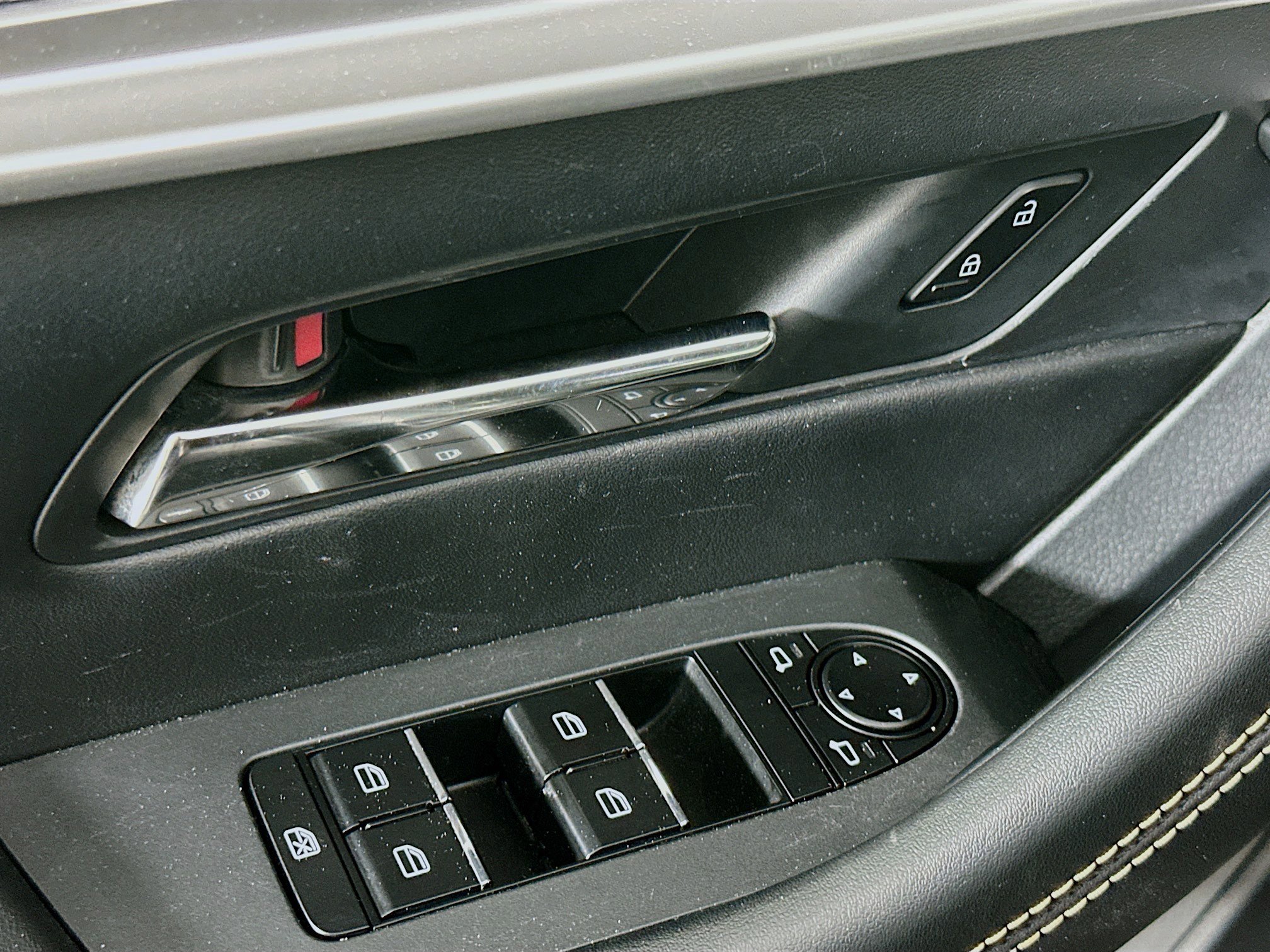 Used 2024 MAZDA CX-90 3.3 Turbo w/ Preferred Plus image 15