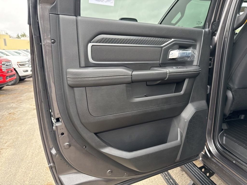 New 2025 RAM 2500 Big Horn image 26