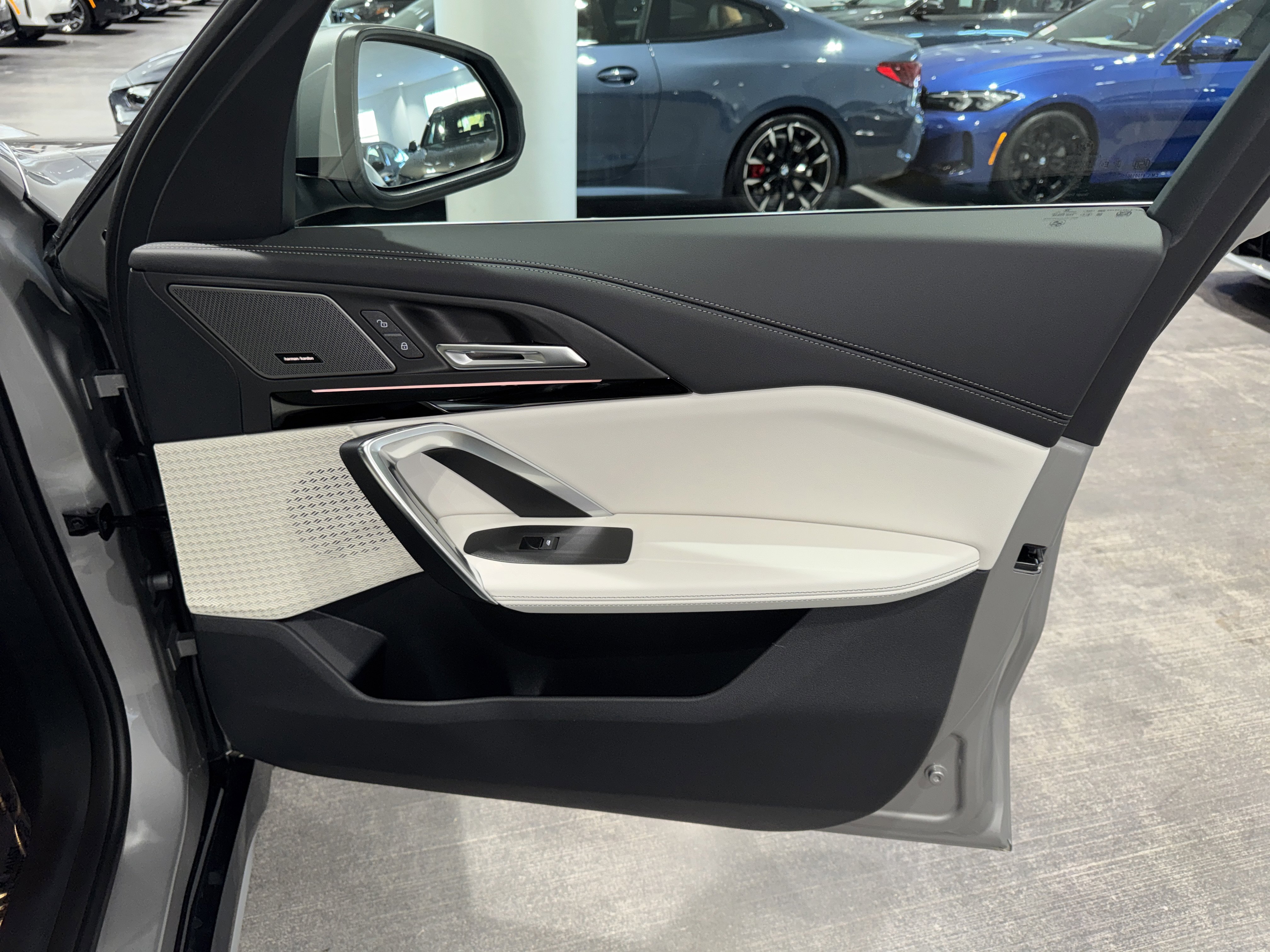 New 2026 BMW X1 xDrive28i w/ Convenience Package image 8