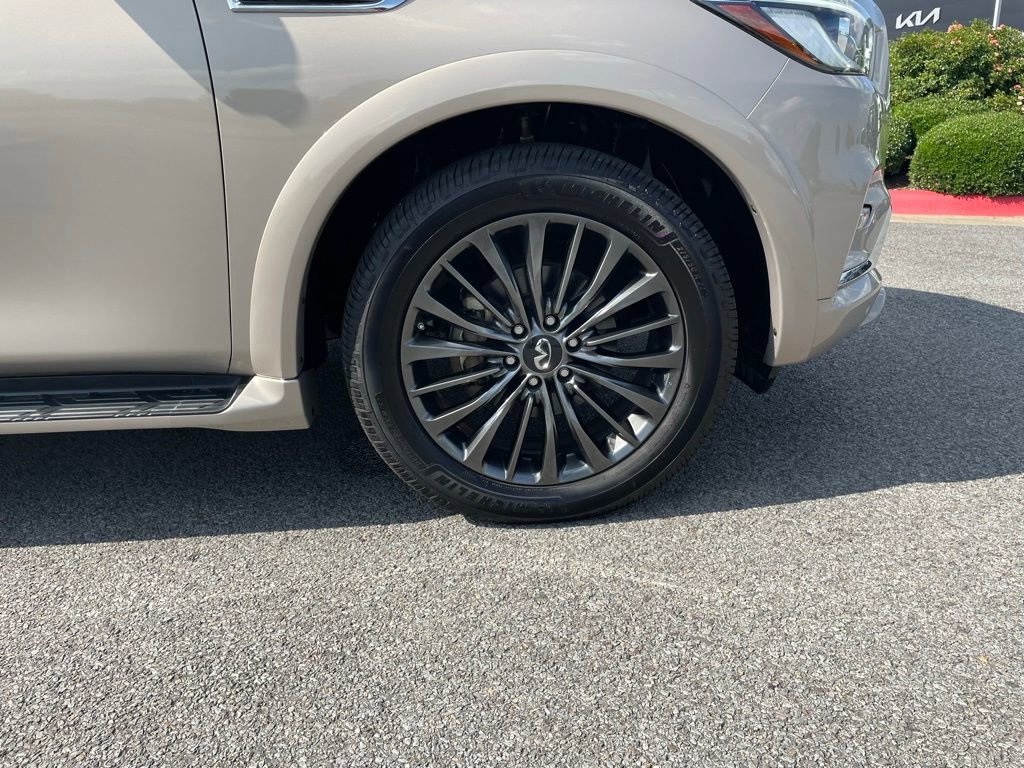 Used 2023 INFINITI QX80 Sensory w/ All-Season Package RWD image 33