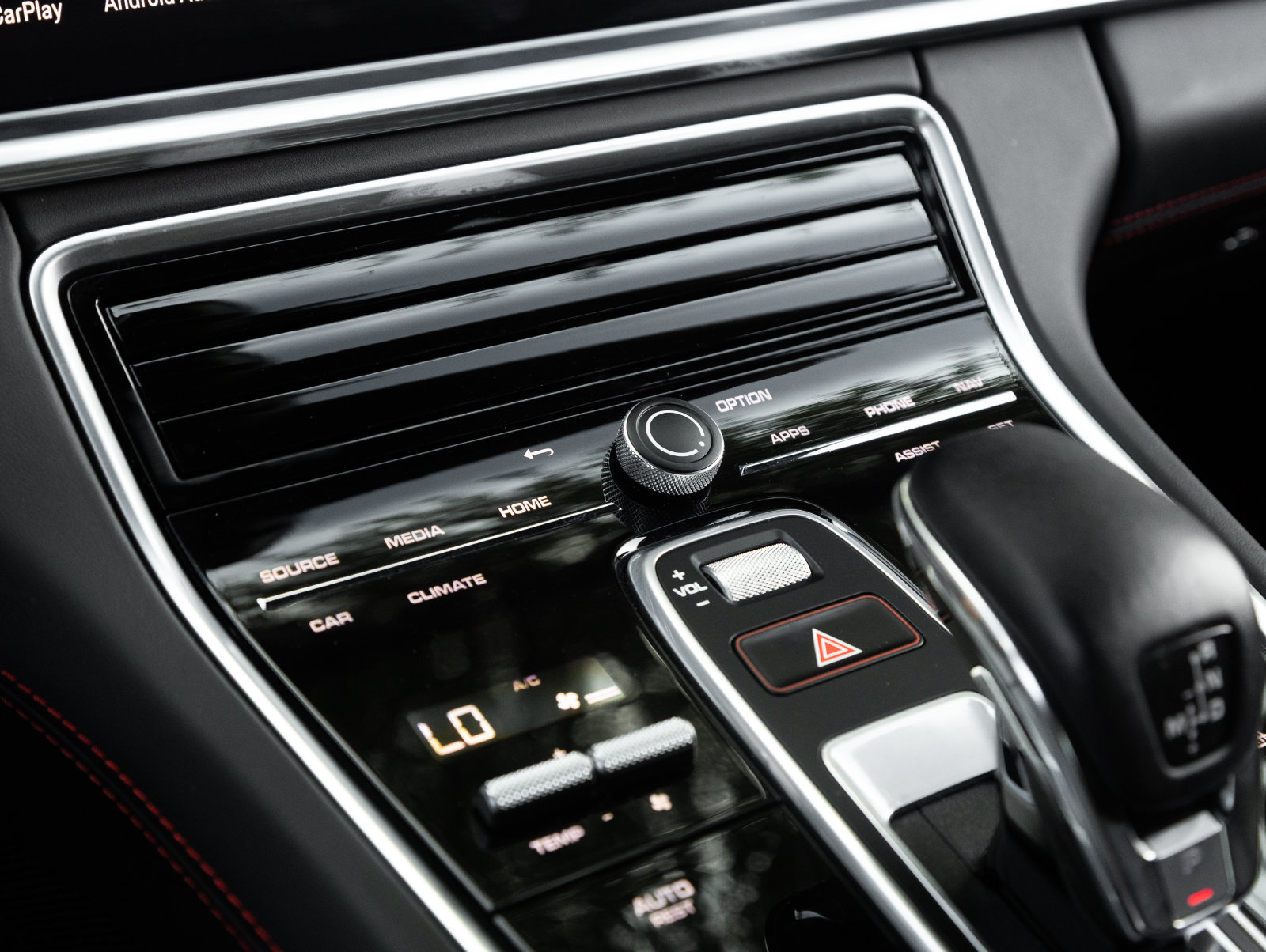 Certified 2023 Porsche Panamera GTS AWD/4WD image 26