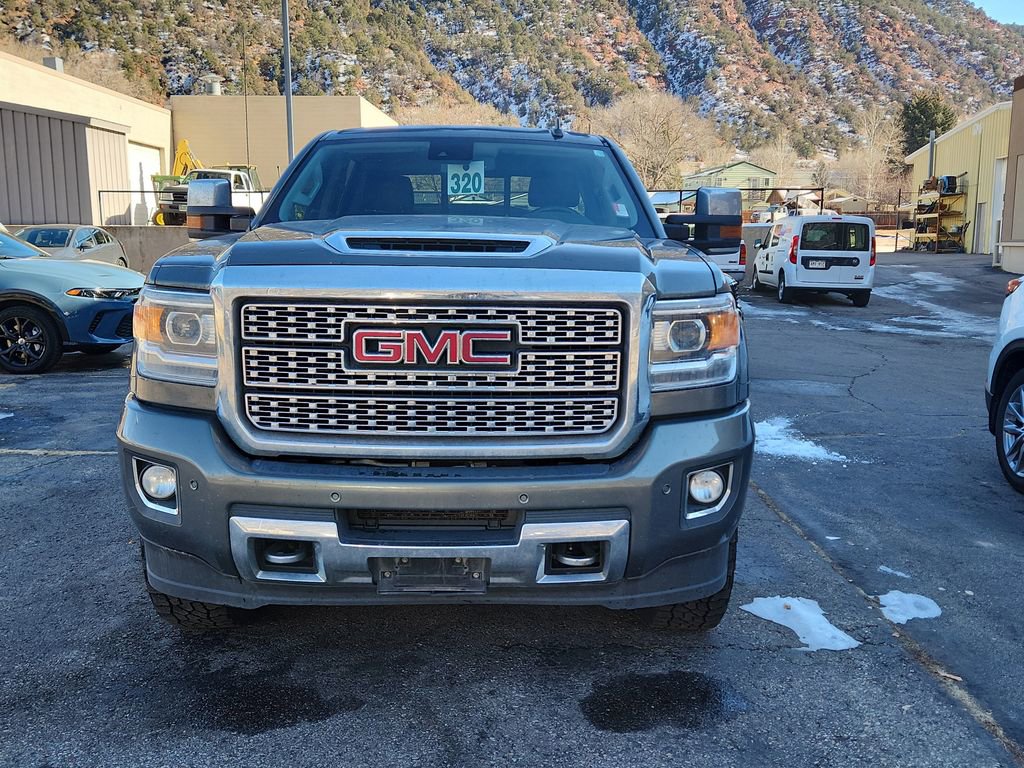 Used 2018 GMC Sierra 2500 Denali w/ Duramax Plus Package image 2