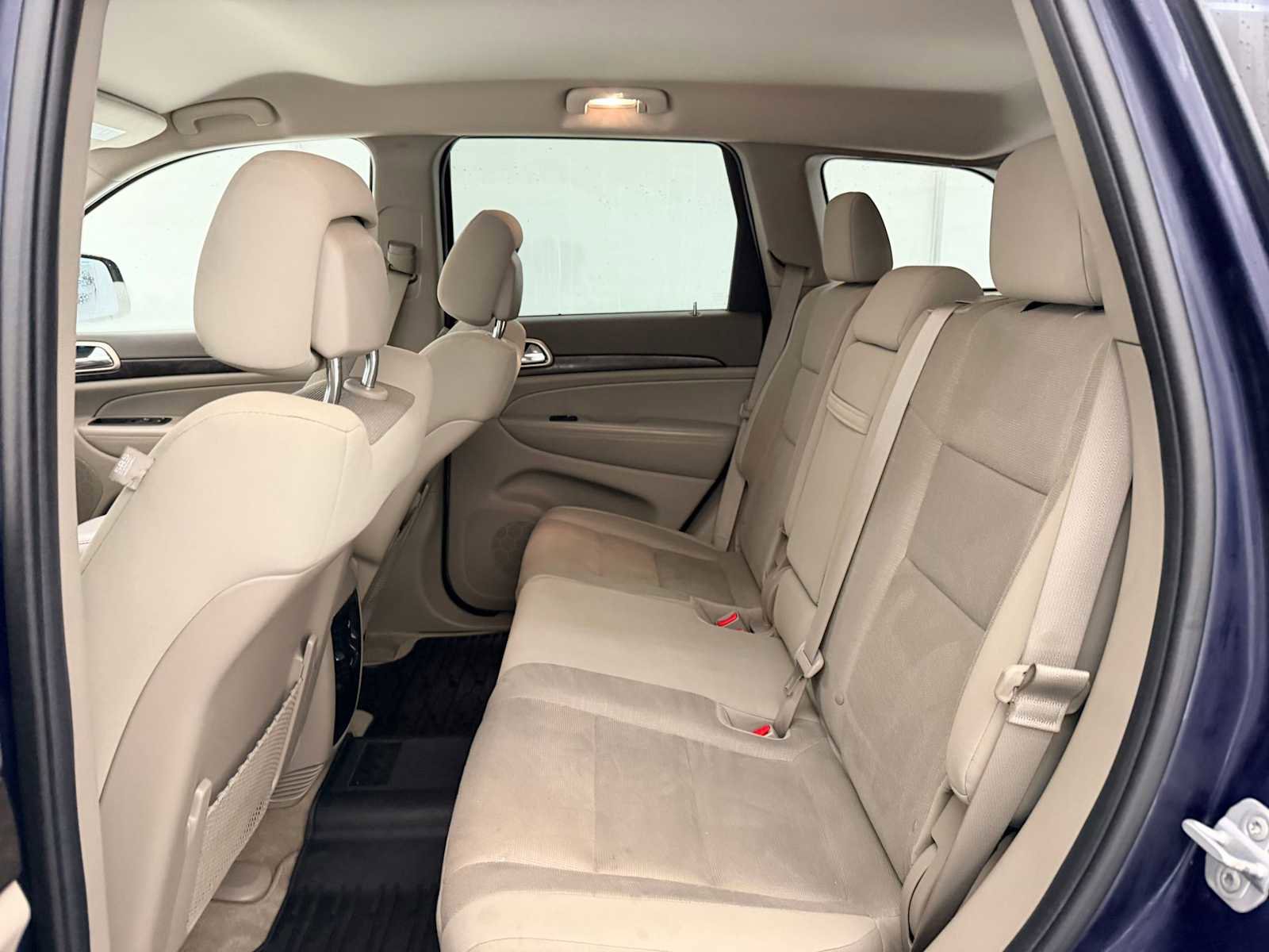 Used 2012 Jeep Grand Cherokee Laredo w/ All Weather Capability Group image 19