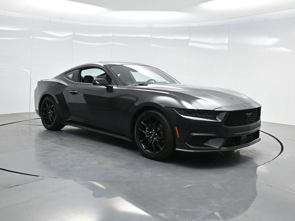 Used 2024 Ford Mustang Coupe RWD image 25