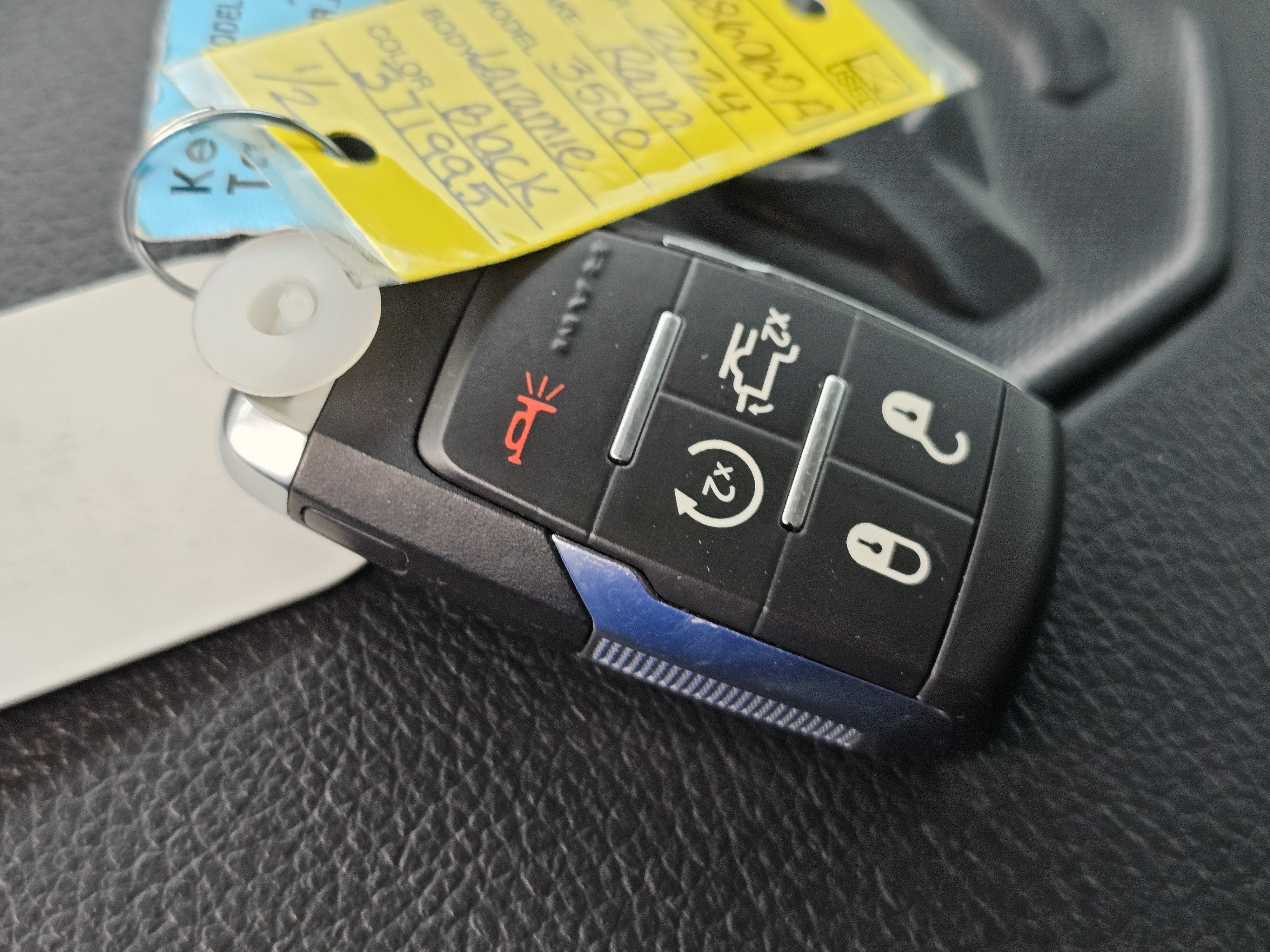 Used 2024 RAM 3500 Laramie w/ Towing Technology Group image 33