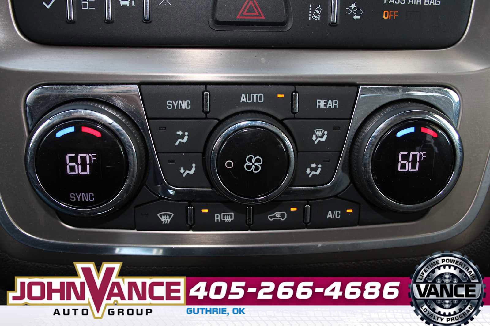 Used 2015 GMC Acadia Denali image 37