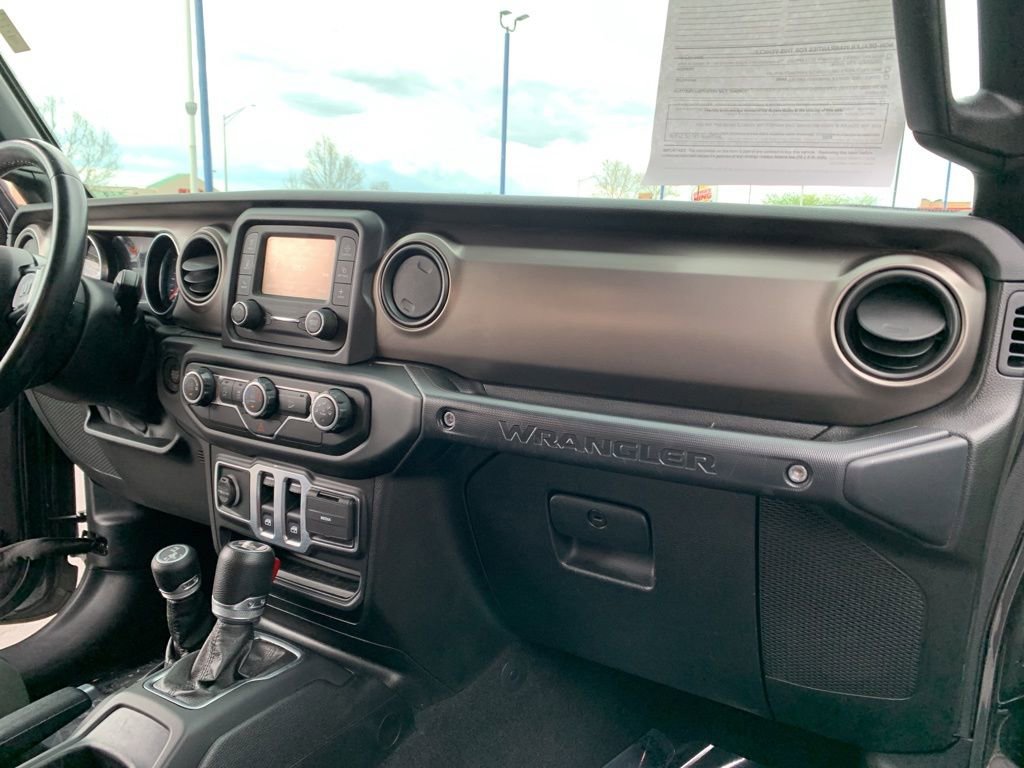Used 2020 Jeep Wrangler Sport AWD/4WD image 29
