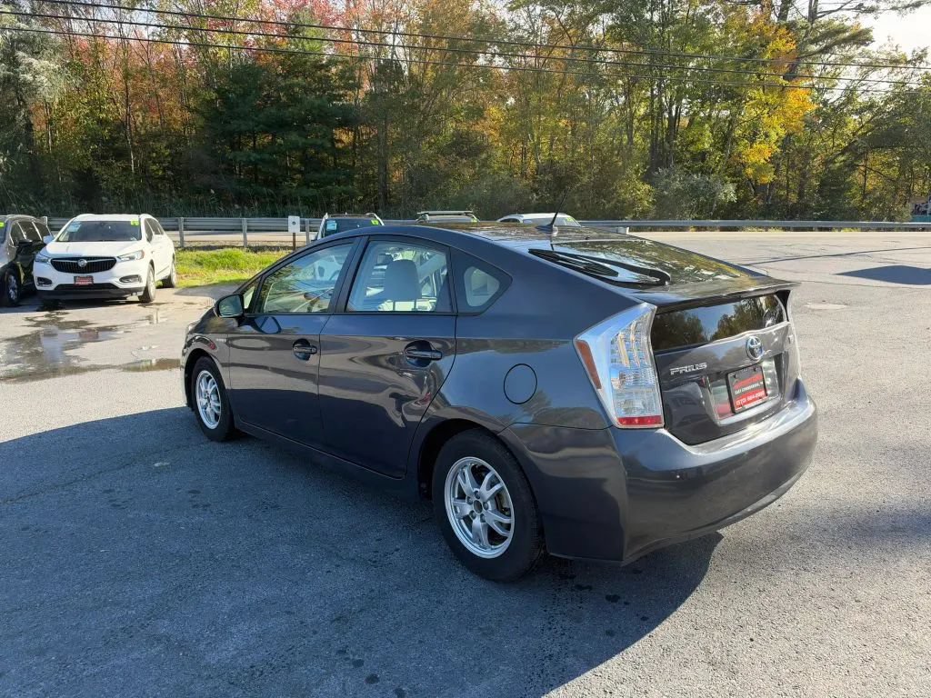Used 2010 Toyota Prius Five FWD image 6