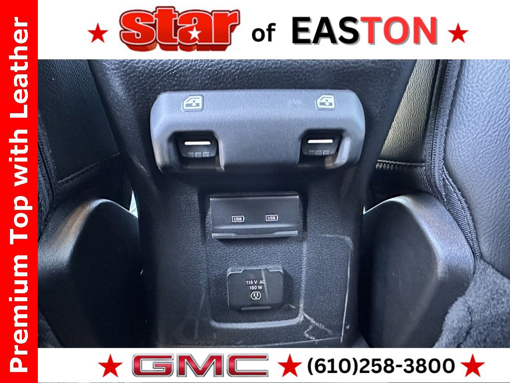 Used 2023 Jeep Wrangler Unlimited Sahara w/ Cold Weather Group image 19