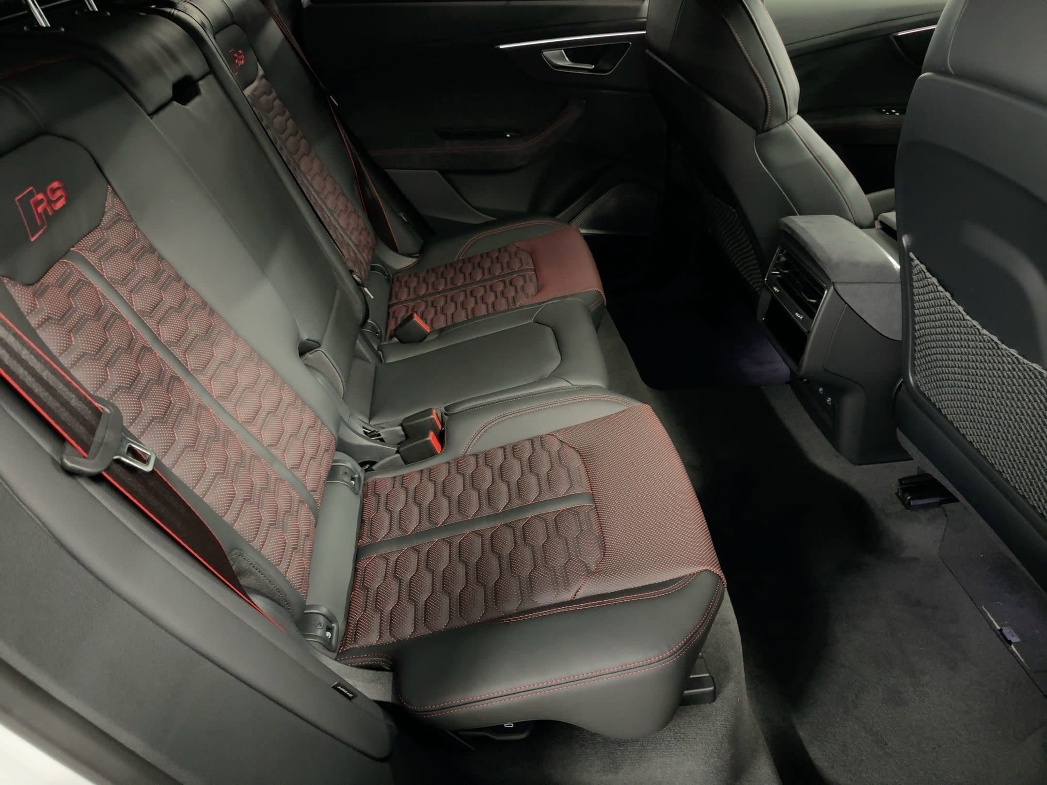 New 2026 Audi RS Q8 performance image 29