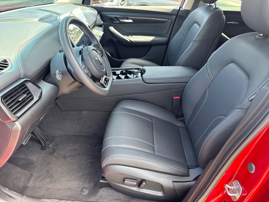 New 2025 VinFast VF 8 Eco AWD/4WD image 26
