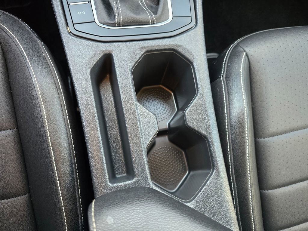 Used 2024 Volkswagen Jetta SE FWD image 24