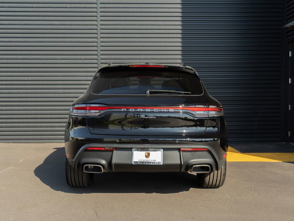 New 2025 Porsche Macan AWD/4WD image 10