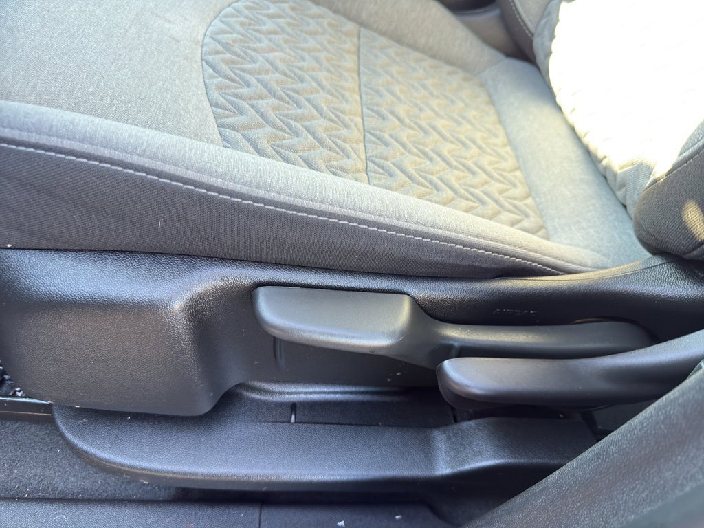 Used 2023 Chevrolet Equinox LS w/ Driver Confidence II Package image 15