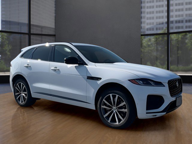 New 2026 Jaguar F-PACE R-Dynamic S image 2