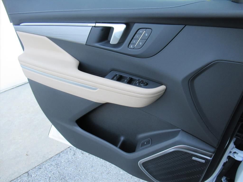 New 2026 Buick Enclave Preferred w/ Power Package image 27