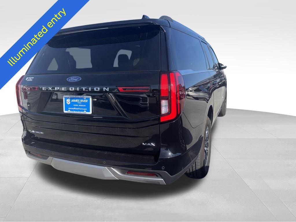 Used 2025 Ford Expedition Platinum w/ Stealth Appearance Package AWD/4WD image 22