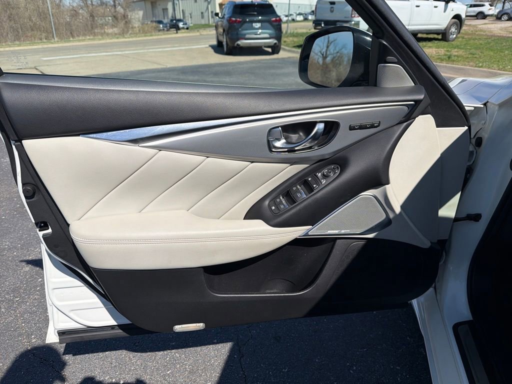 Used 2023 INFINITI Q50 Luxe w/ Cargo Package image 12