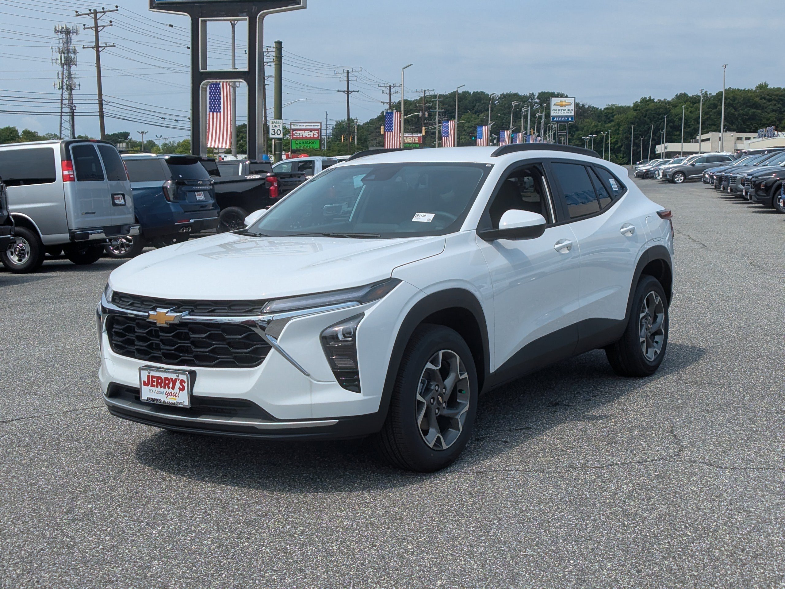 New 2026 Chevrolet Trax LT FWD image 4