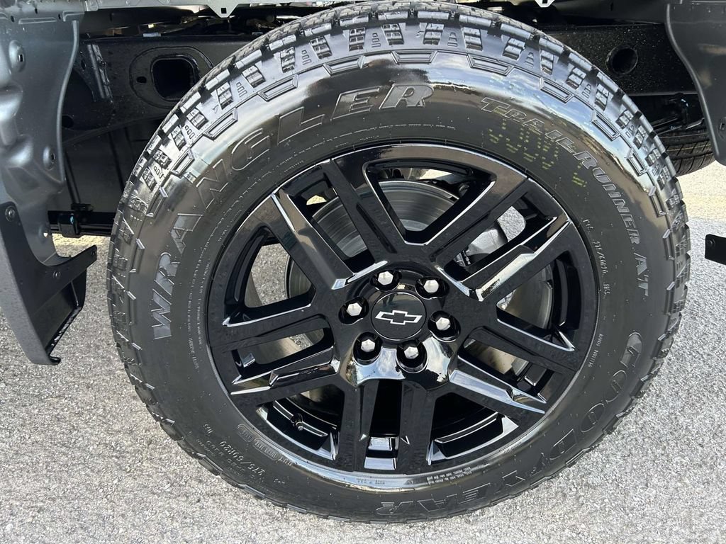 New 2026 Chevrolet Silverado 1500 RST w/ RST Select Package AWD/4WD image 10