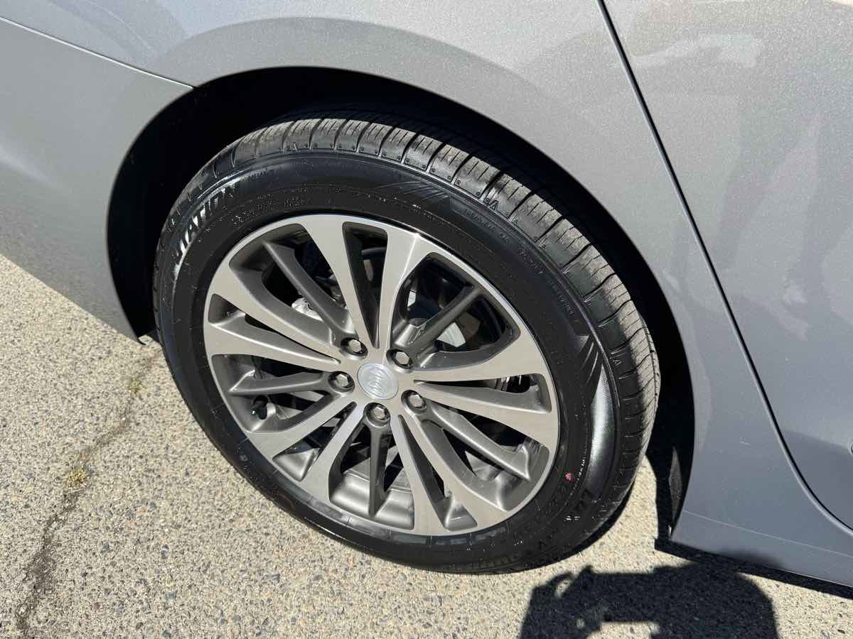 Used 2017 Buick LaCrosse Essence w/ Sights and Sounds Package image 34